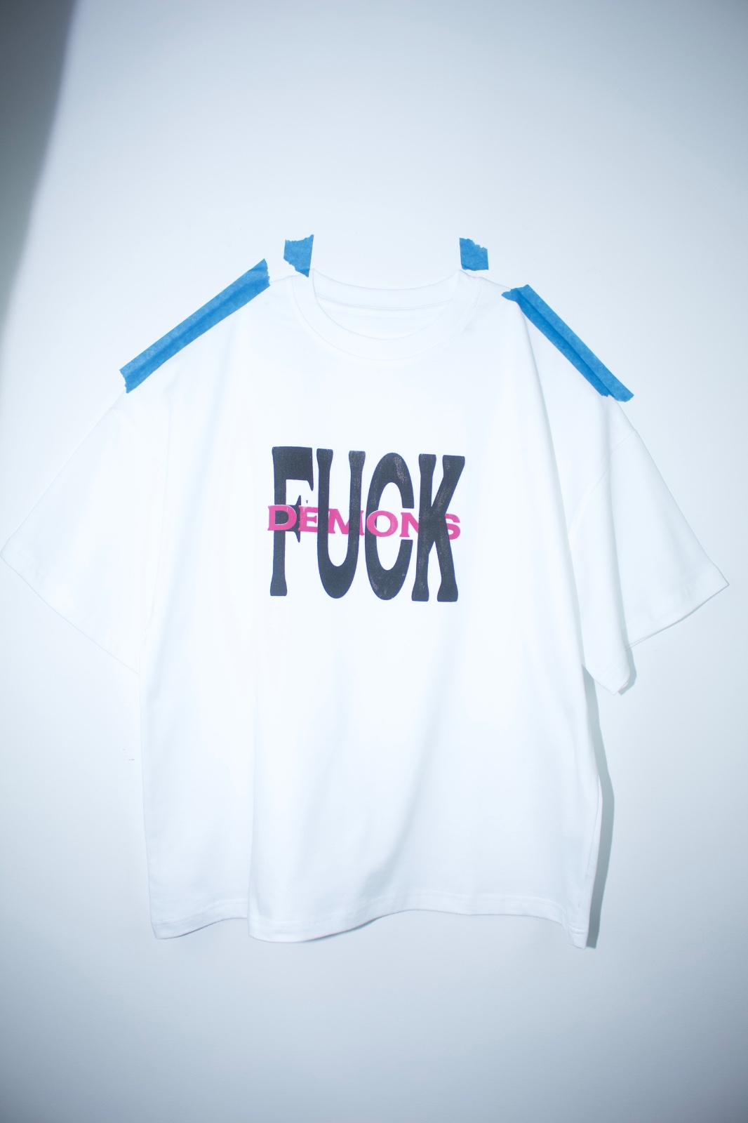 MANIFEST Fuck Demons - flatlay, recznie drukowany print