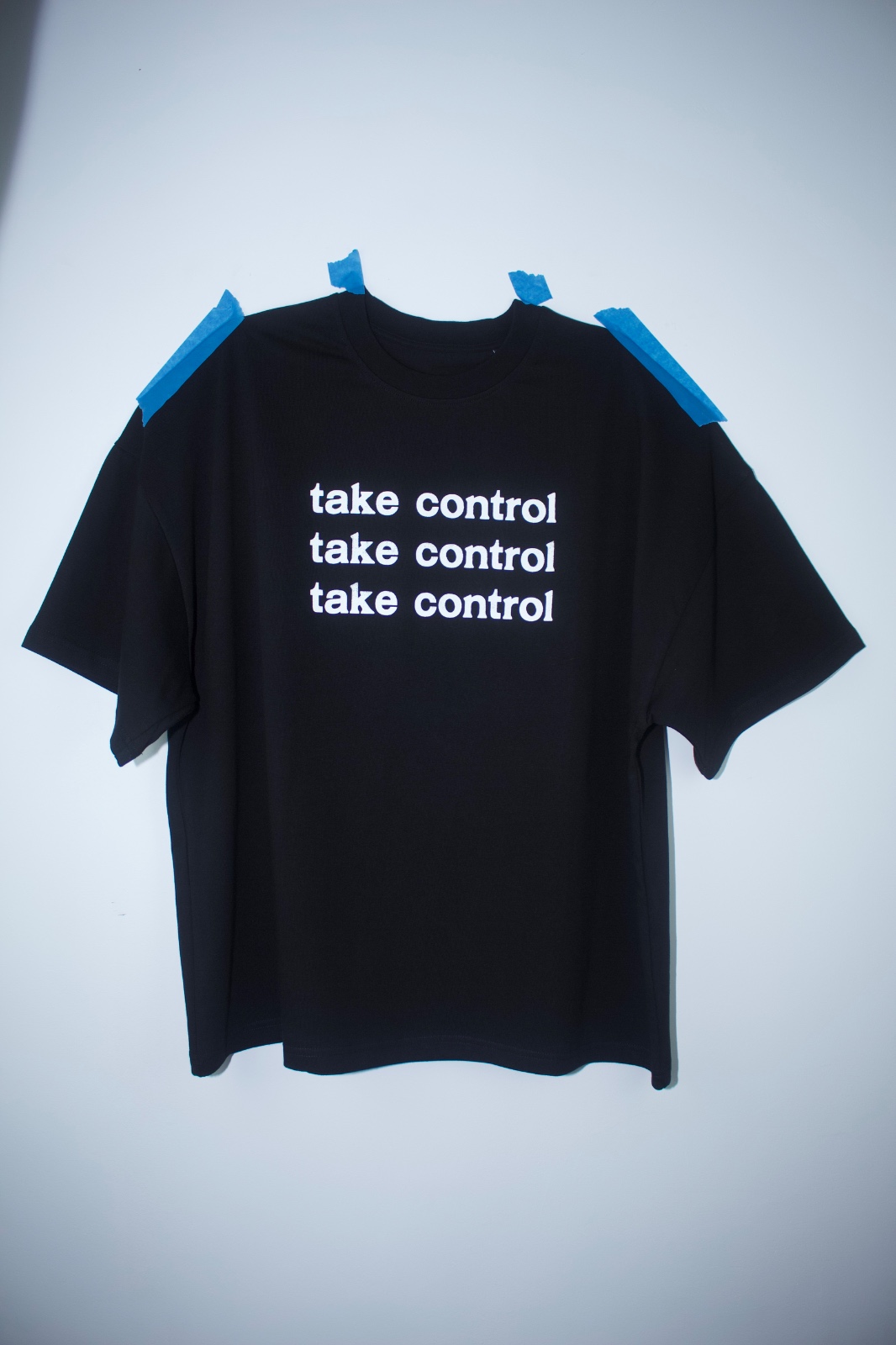 MANIFEST Take Control - flatlay, recznie drukowany print